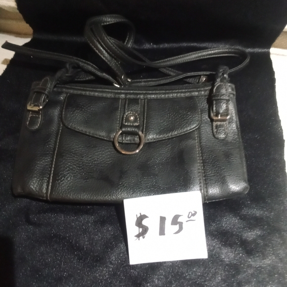 Purses and bags - Picture 2 of 13